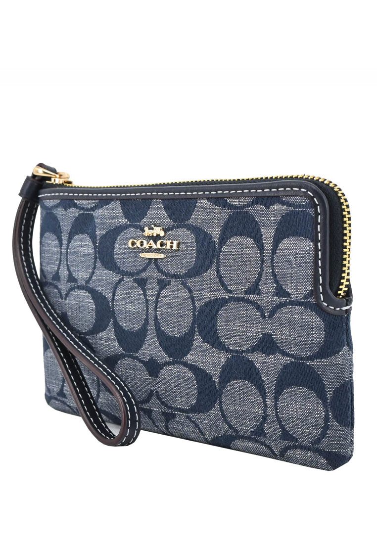 Coach Corner Zip Wristlet In Signature Chambray - Denim