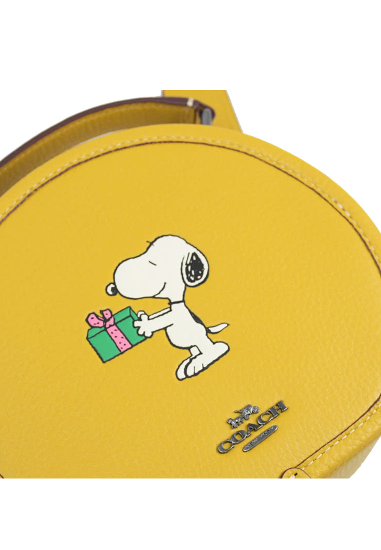 Coach Coach X Peanuts Canteen Crossbody With Snoopy Present Motif - Flax