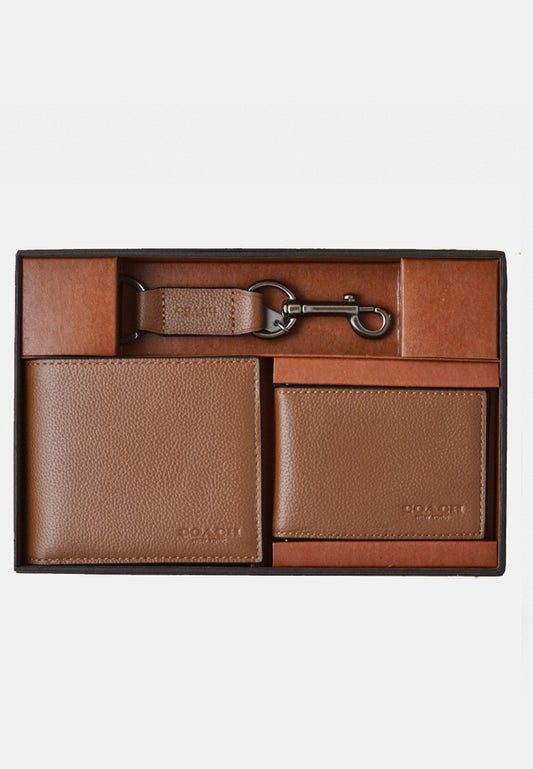 Coach Boxed Compact Id Wallet With Trigger Snap Key Fob - Brown